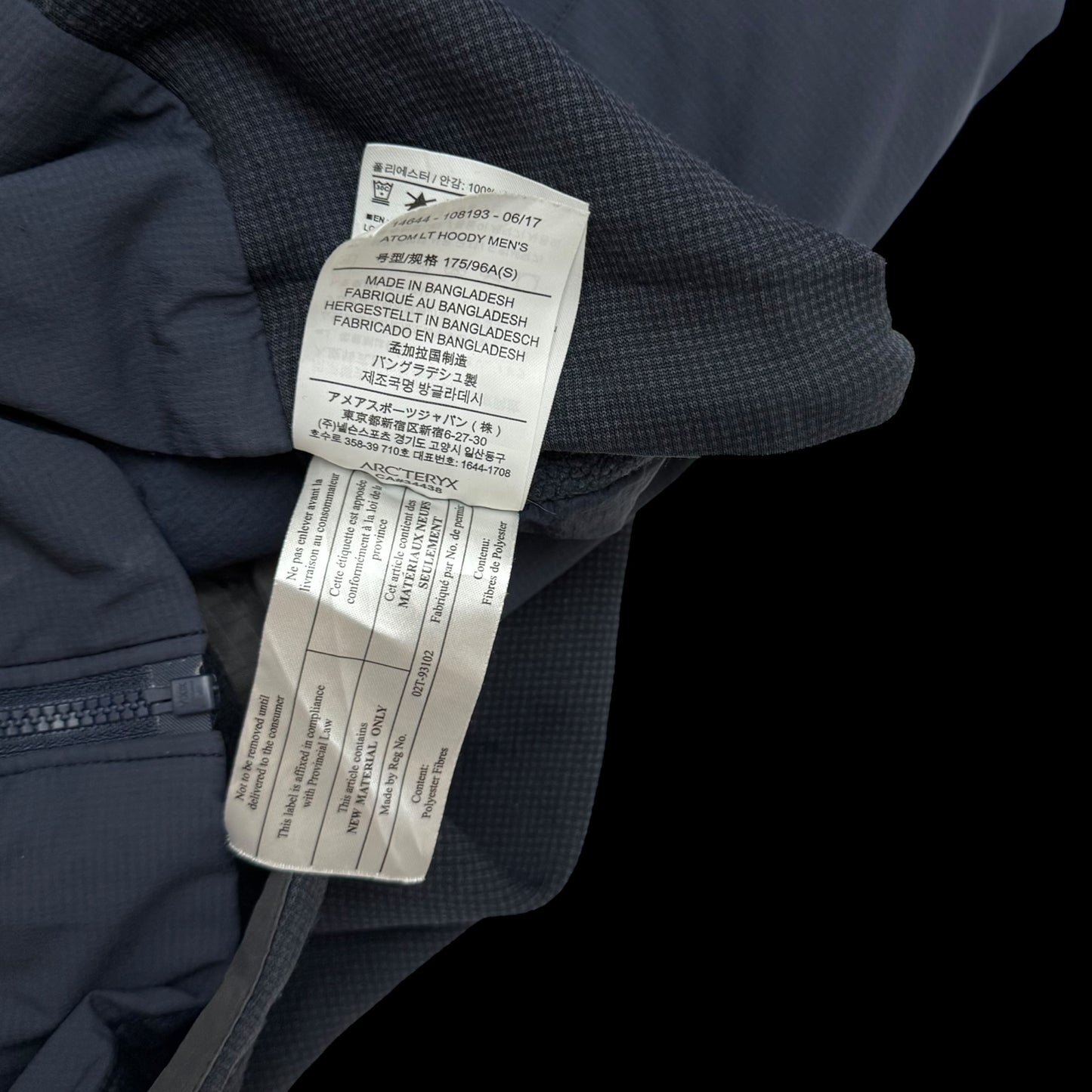 Arc'teryx Atom LT Hooded Insulated Jacket Navy (size S)
