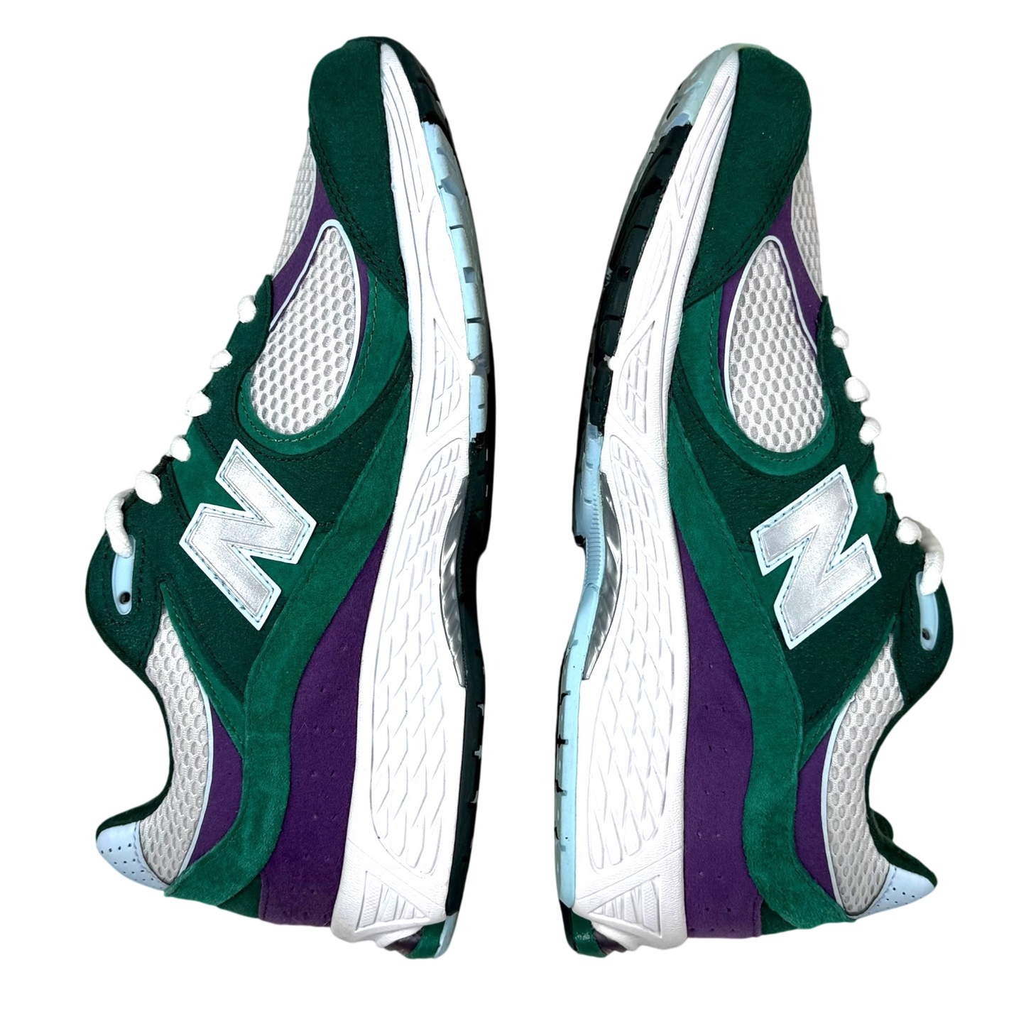 New Balance x Up There 2002R 'Backyard Legends (US11/UK10.5) (US11/UK10/EU44)