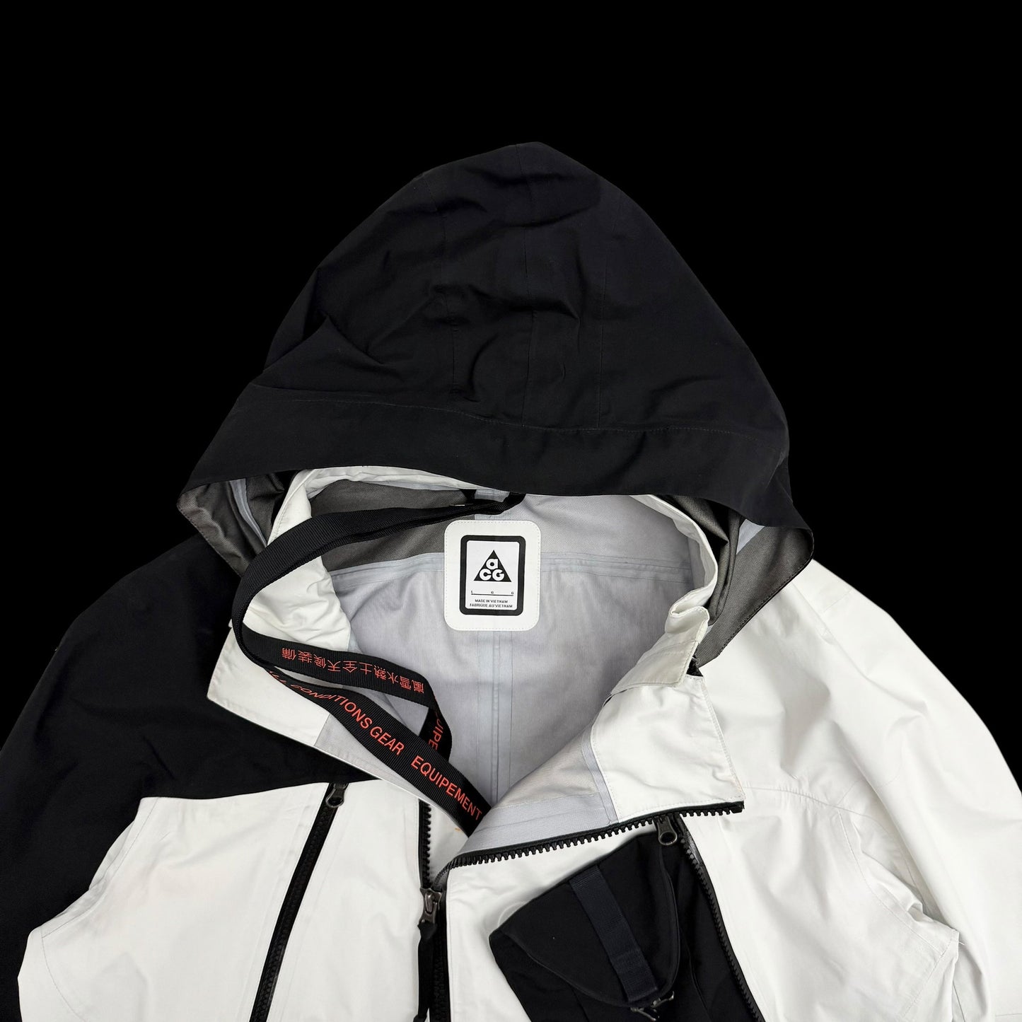 NikeLab ACG Errolson Hugh Gore-Tex Deploy Men's Jacket (Size L)