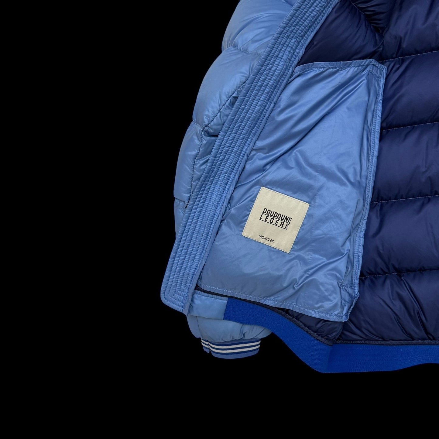 Moncler Jeanbart Down Jacket Light Blue (Fits M)