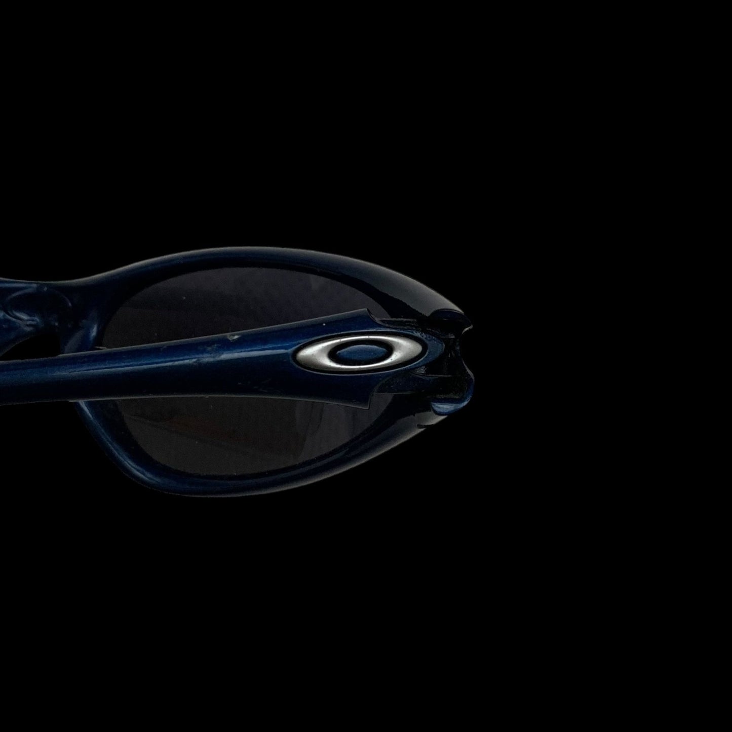Oakley 2000s Minute 1.0 Sunglasses ‘Code Blue’