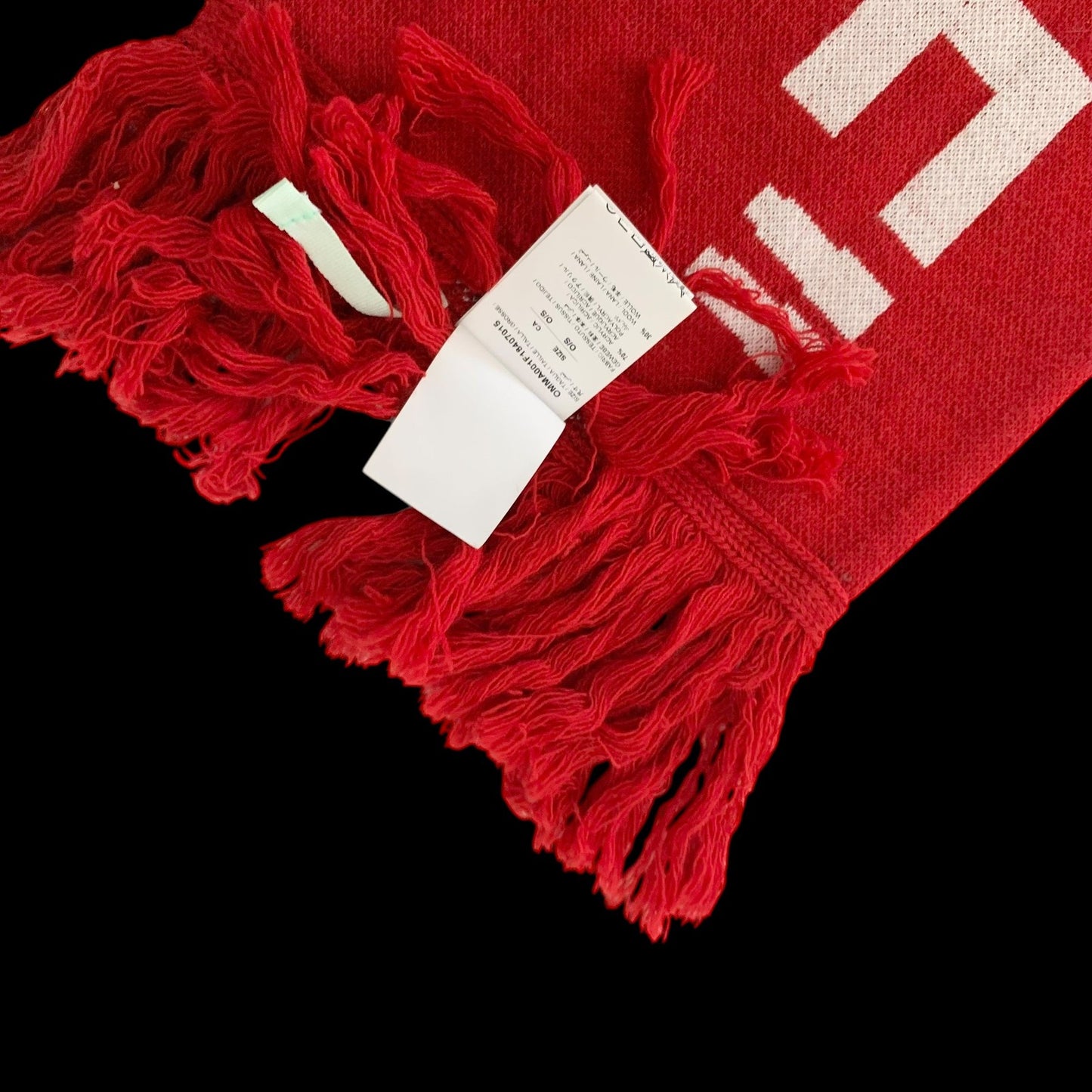 Off-White FW18 Quote Scarf Red