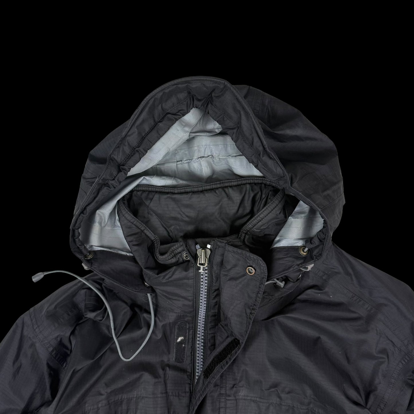 Nike ACG 00s Ripstop Nylon Shell Jacket Black (Fits M-L)