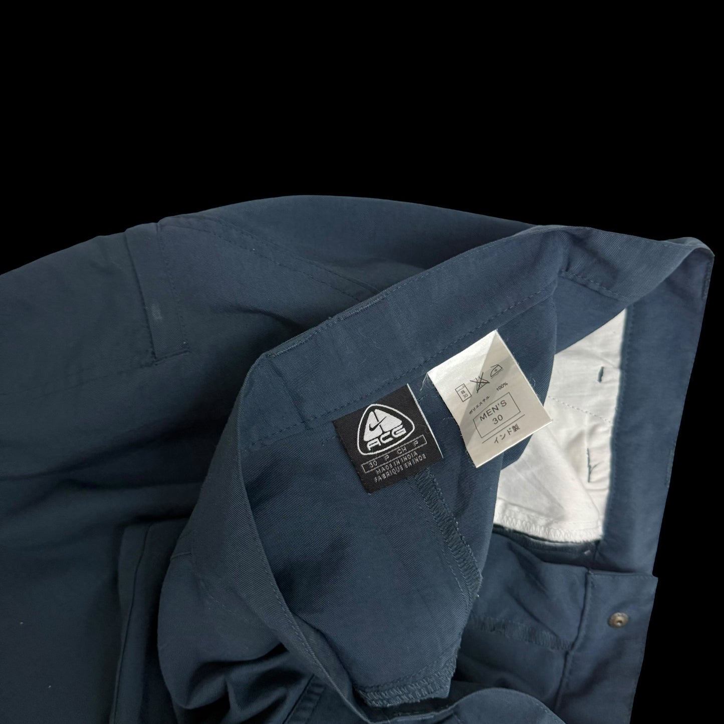Nike ACG 00s Convertible Tech Cargo Pants Navy (Size 30)