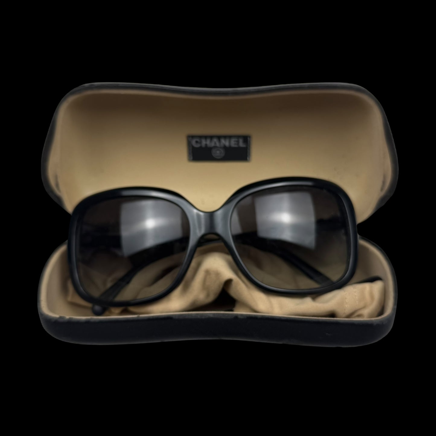 Chanel Bow Sunglasses Black/White