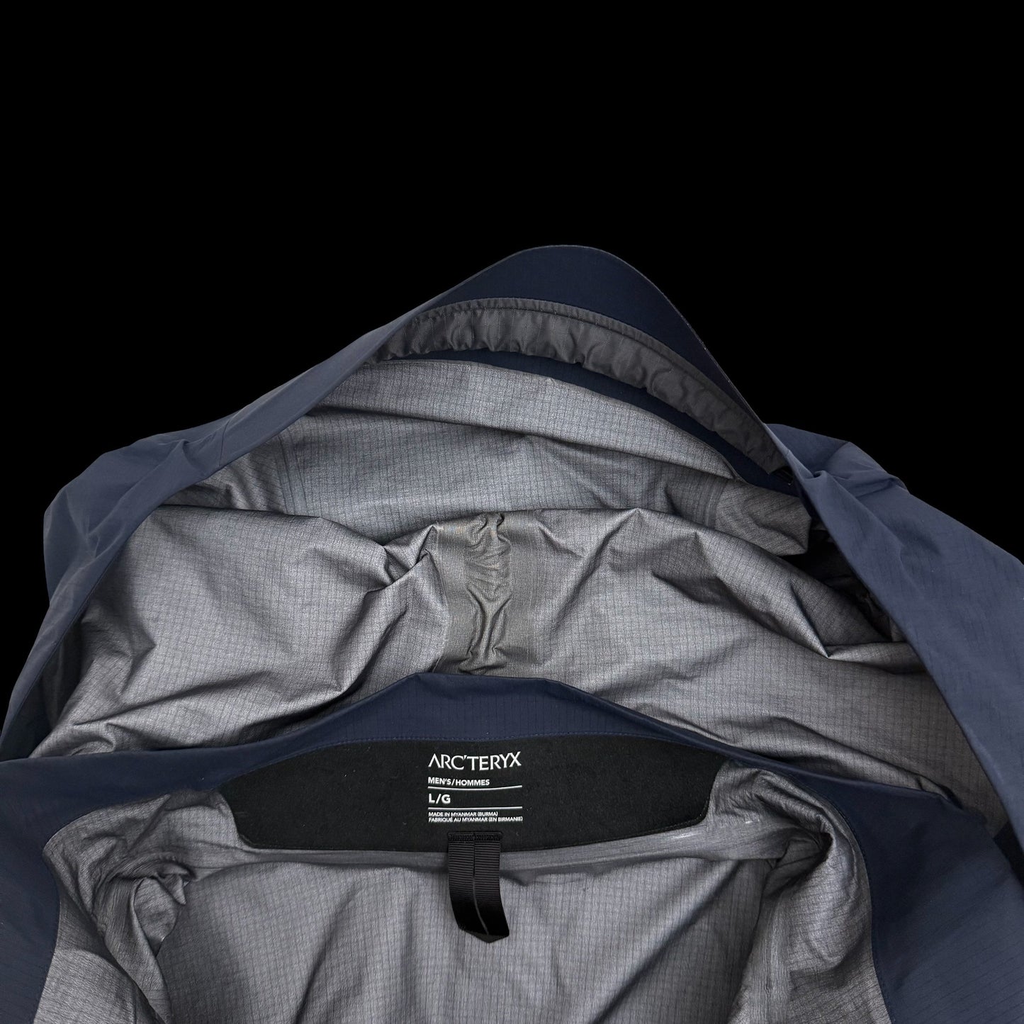 Arc’teryx Beta AR Gore-Tex Pro Jacket Navy (Size L)