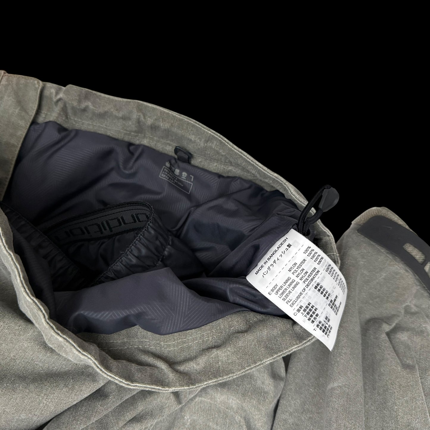 Nike ACG AW05 Storm-Fit Multi-Pocket Jacket Stone (Size L)