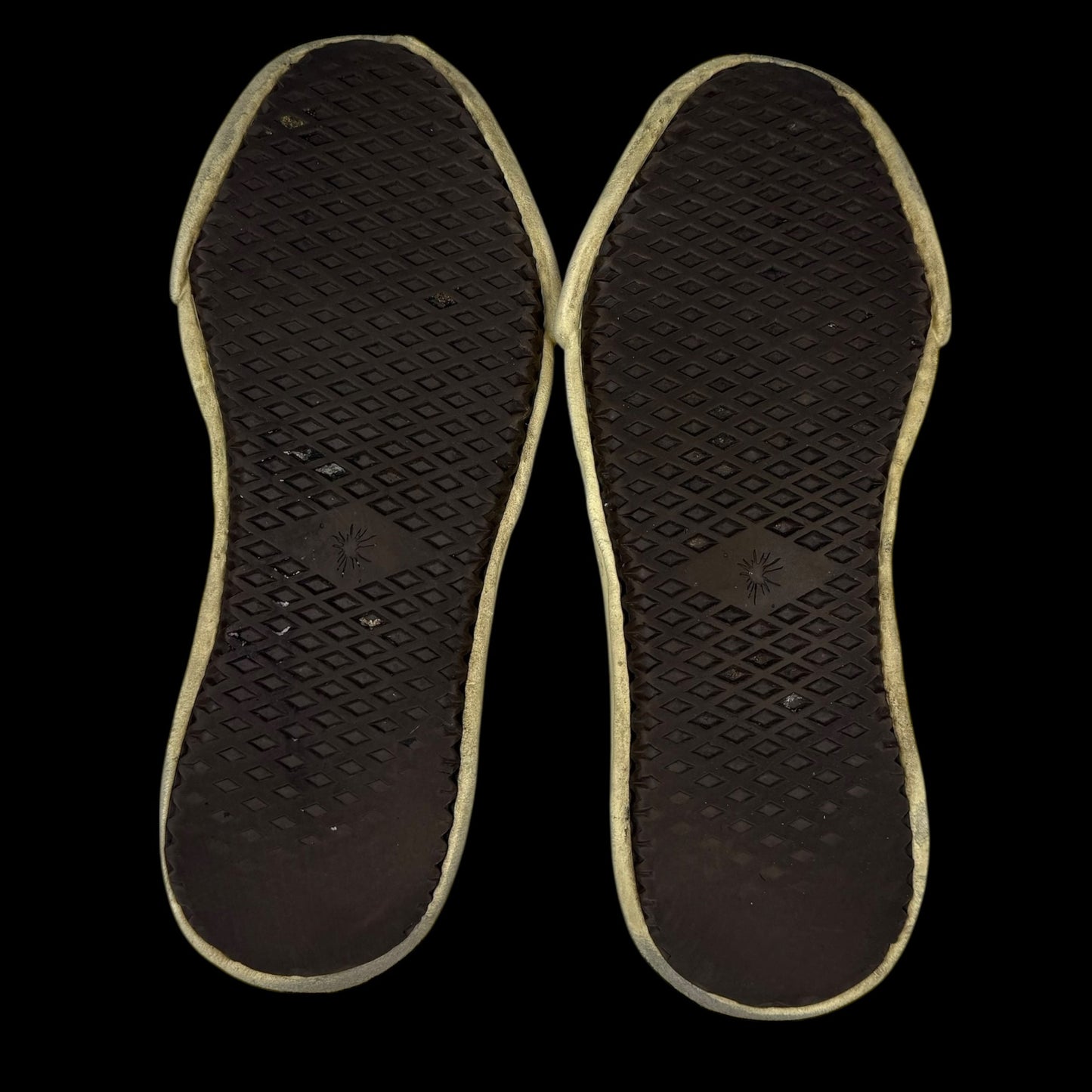 Maison Mihara Yasuhiro Baker OG
Sole Vintage Canvas Low Black / Cream (US11/EU44)