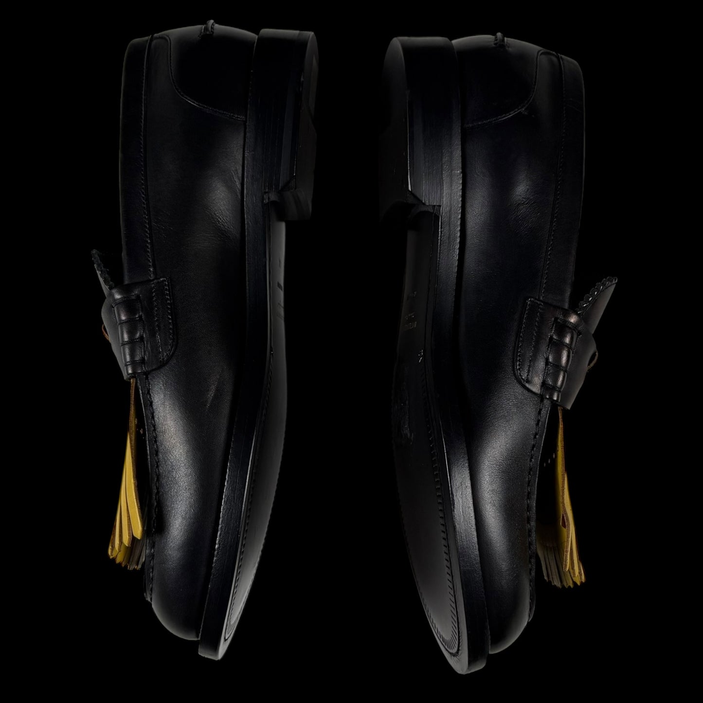 Burberry Kiltie Fringe Leather Loafers Black /Yellow (Fits US10.5-11)