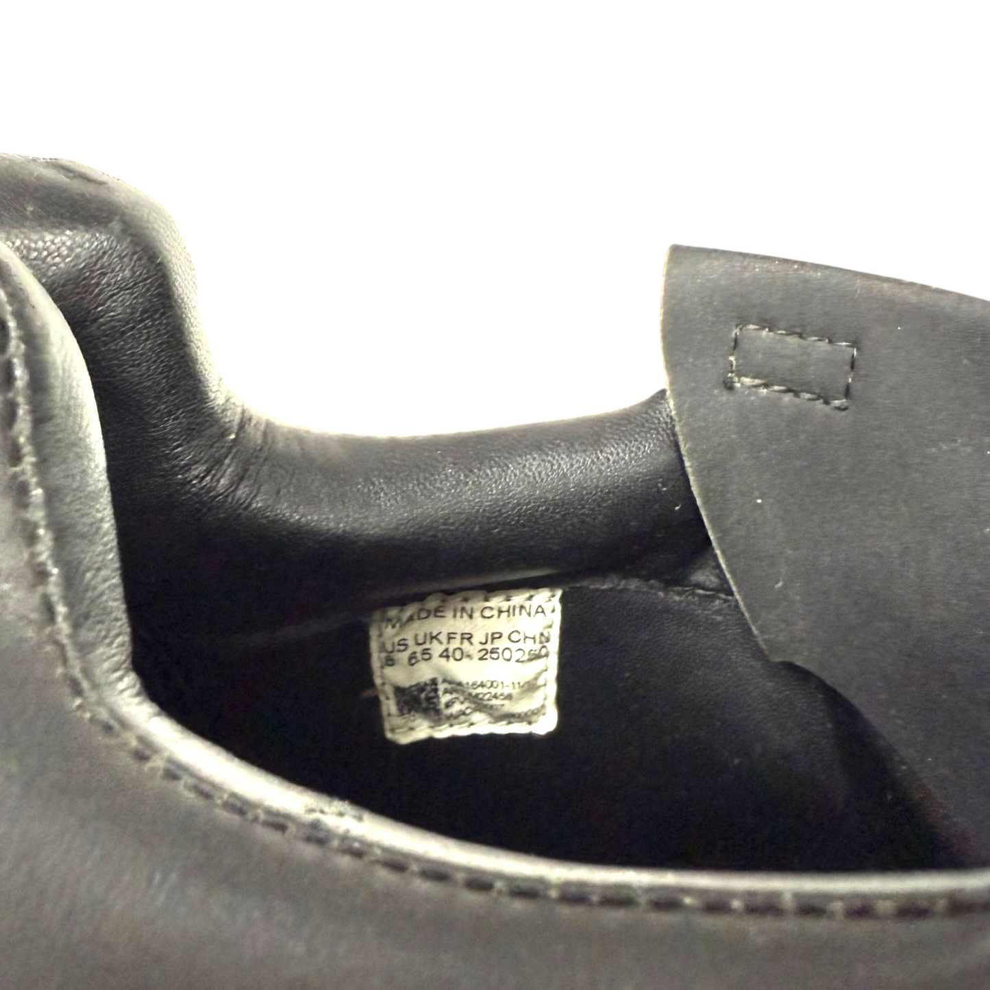 Rick Owens x Adidas Tech Runner ‘Triple Black’ (US8/UK6.5/EU40)