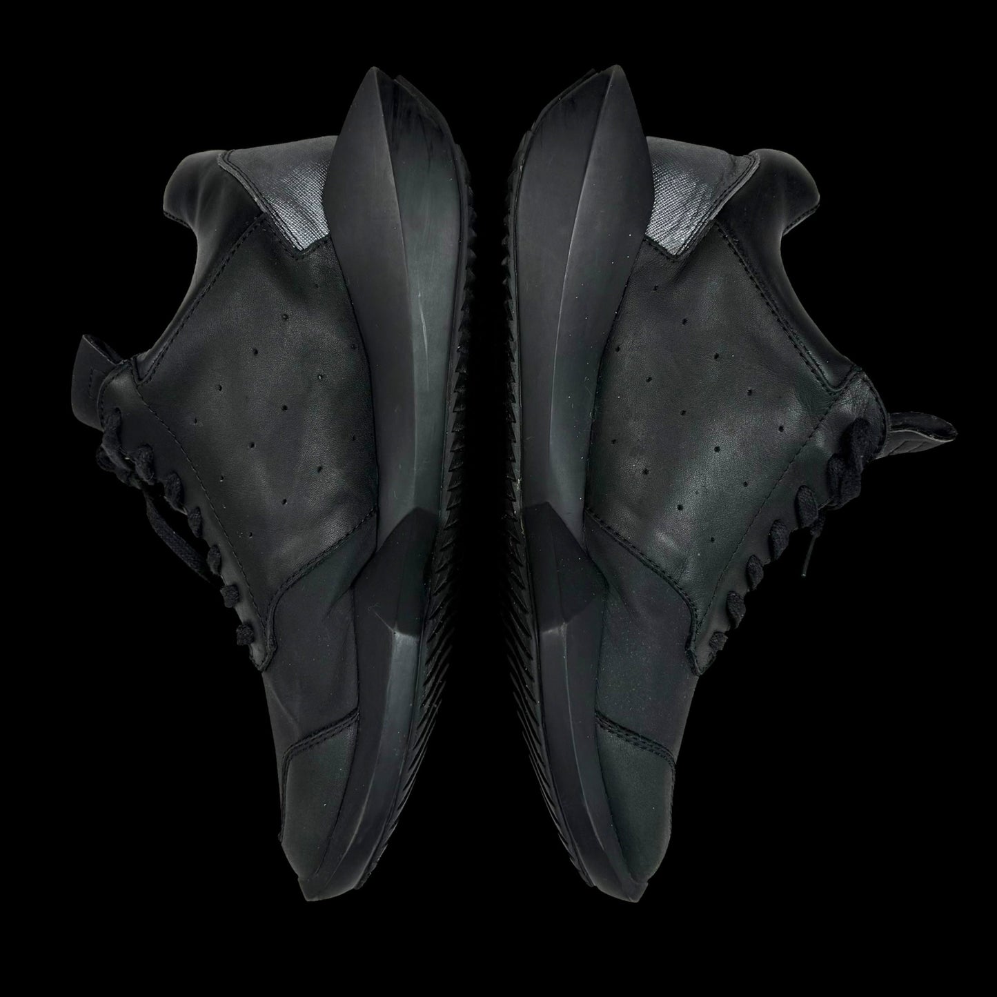 Rick Owens x Adidas Tech Runner ‘Triple Black’ (US8/UK6.5/EU40)