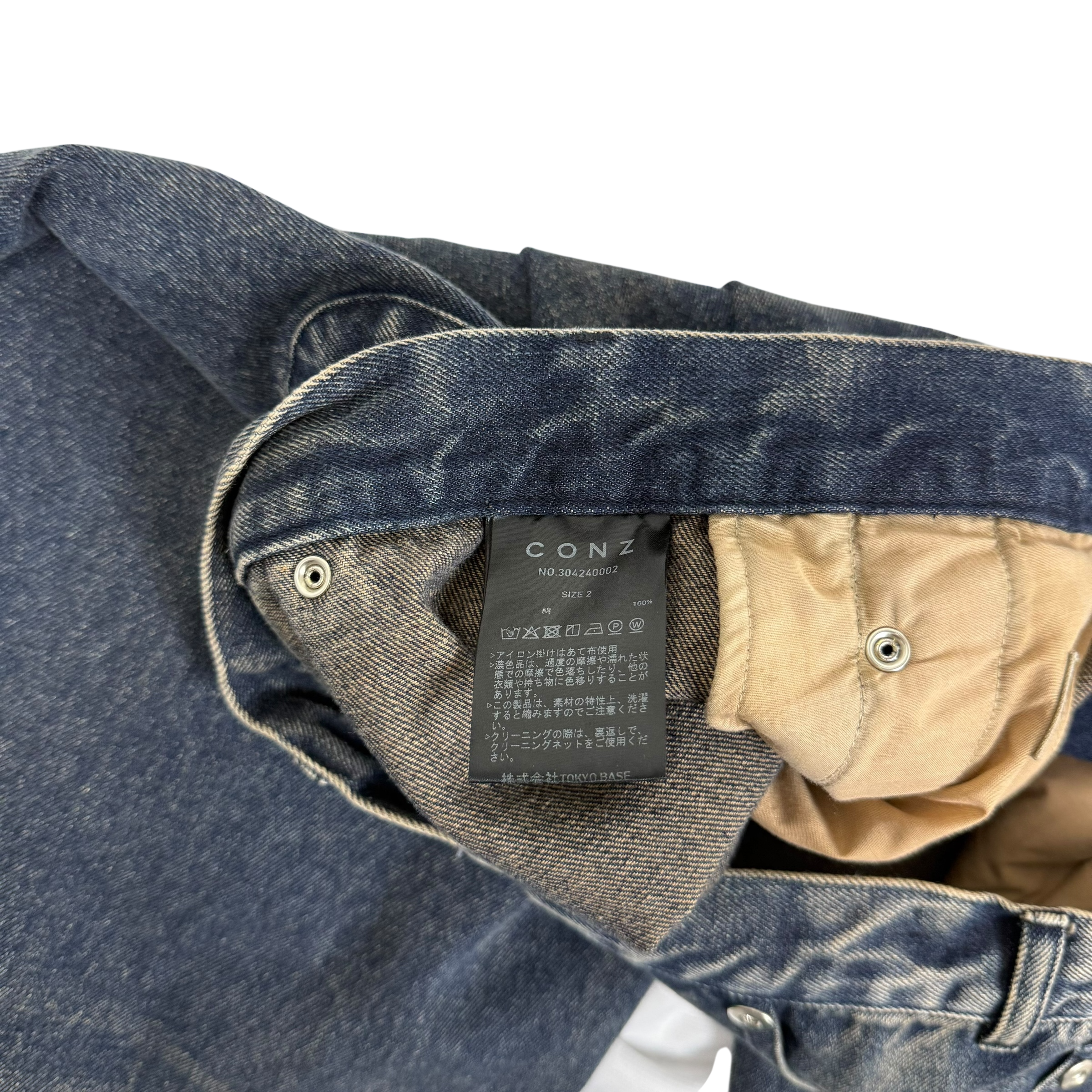 Conz Curved Washed Jeans (Fits 32”)