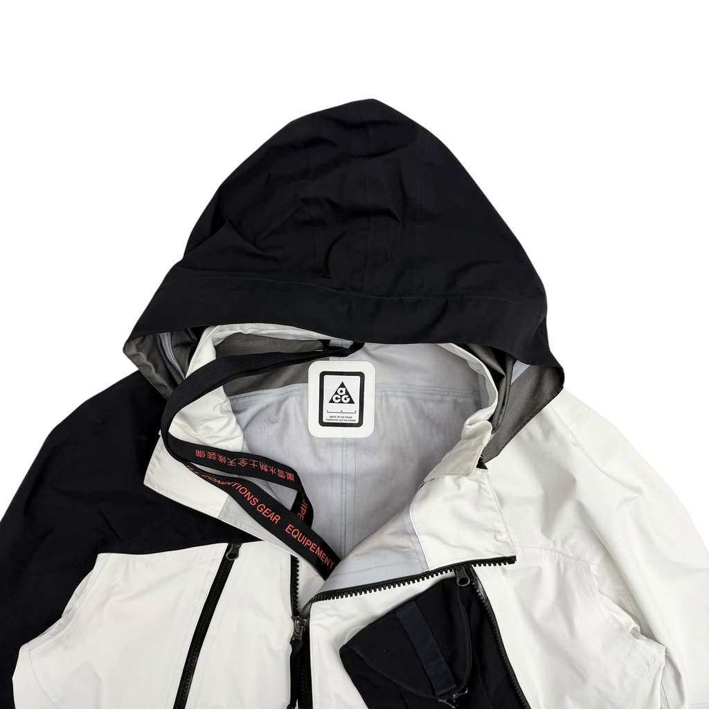 NikeLab ACG Errolson Hugh Gore-Tex Deploy Men's Jacket (Size L)