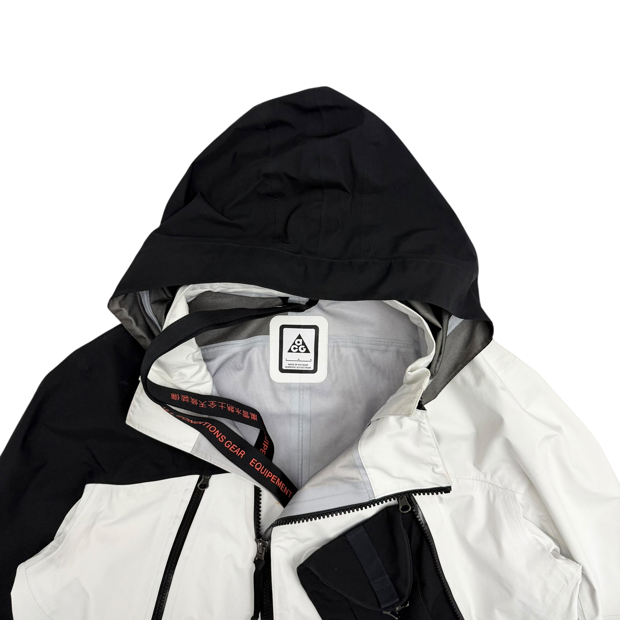 NikeLab ACG Errolson Hugh Gore-Tex Deploy Men's Jacket (Size L)