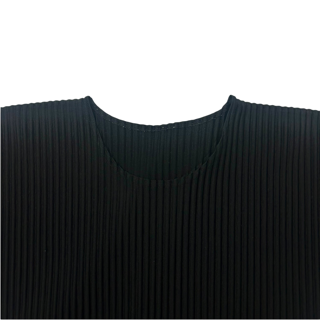 Issey Miyake Homme Plissé T-Shirt Black (Fits S-M)