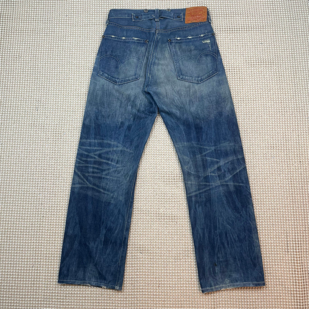 levi strauss & co 501XX Distressed Jeans Blue (Size 32)