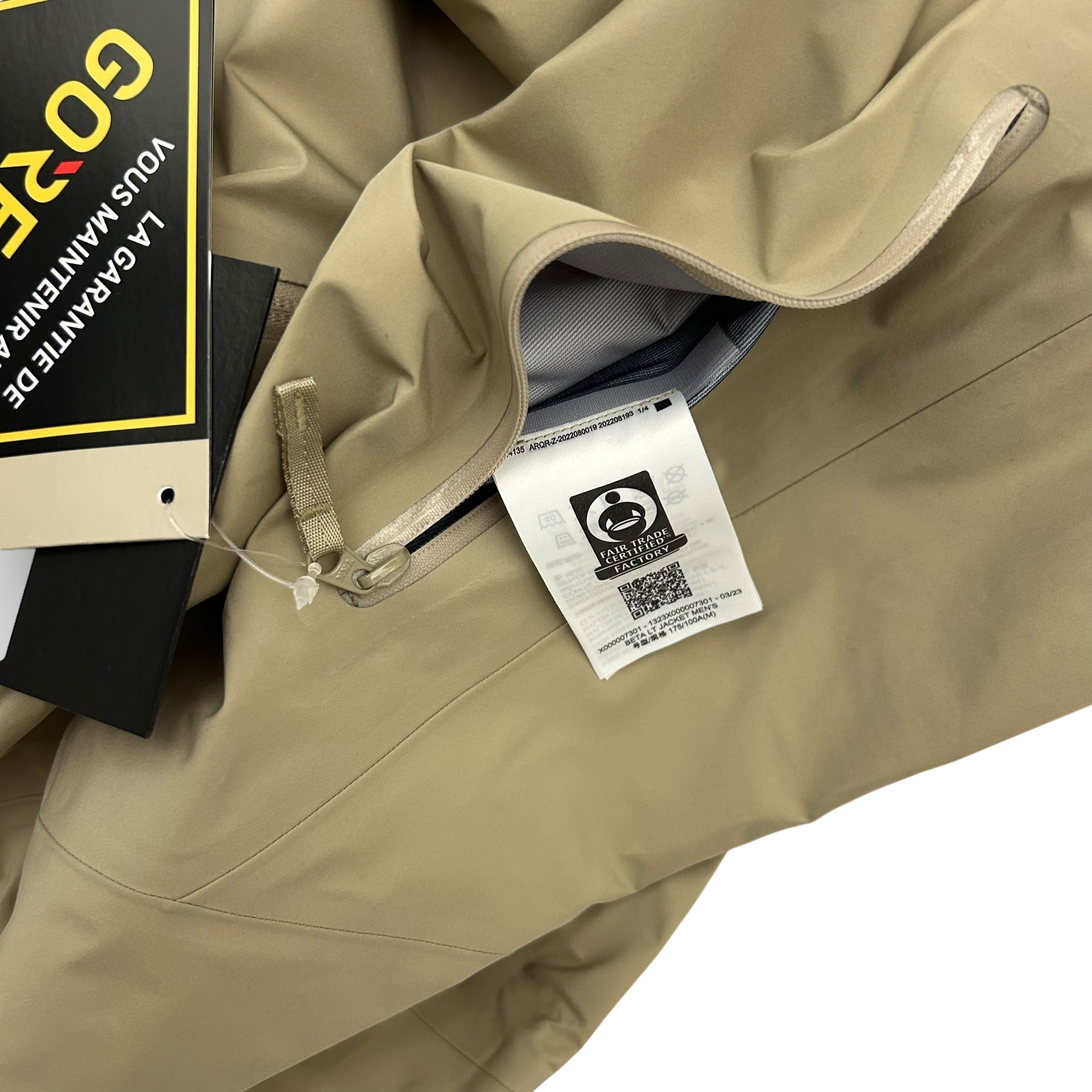 Arc'teryx Beta LT Gortex Jacket ‘Smoke Bluff’ (Beige) (Size L)