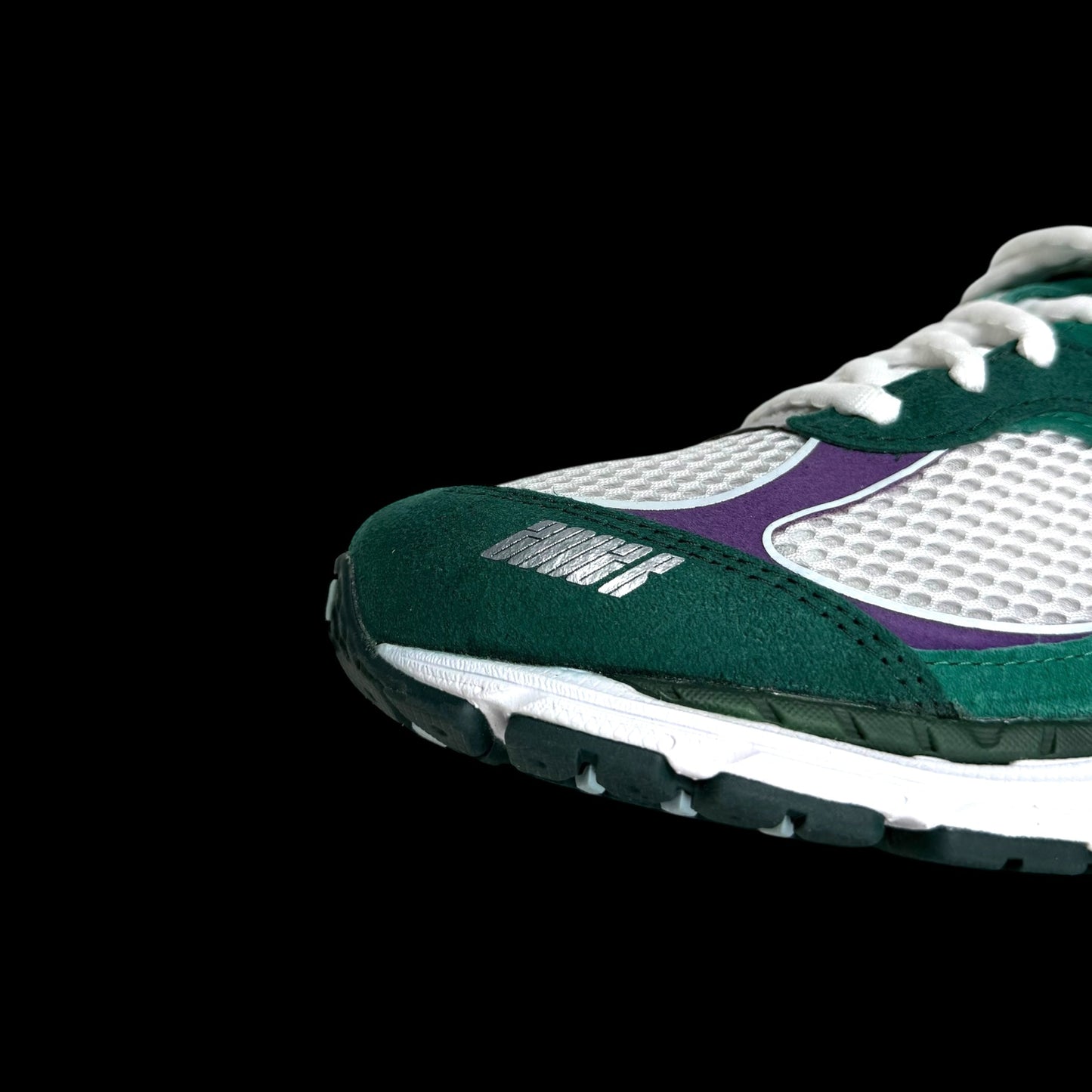 New Balance x Up There 2002R 'Backyard Legends (US11/UK10.5) (US11/UK10/EU44)