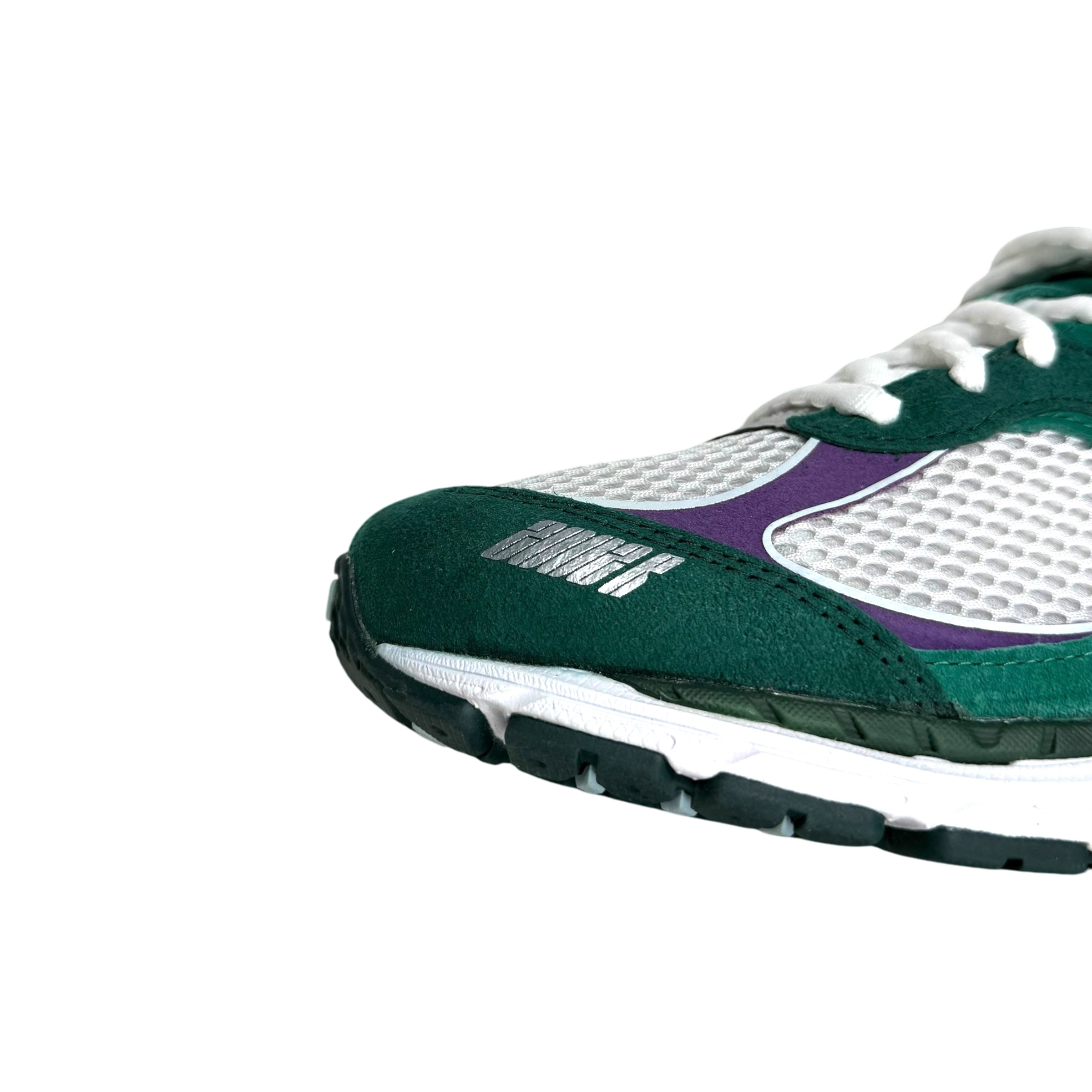 New Balance x Up There 2002R 'Backyard Legends (US11/UK10.5) (US11/UK10/EU44)