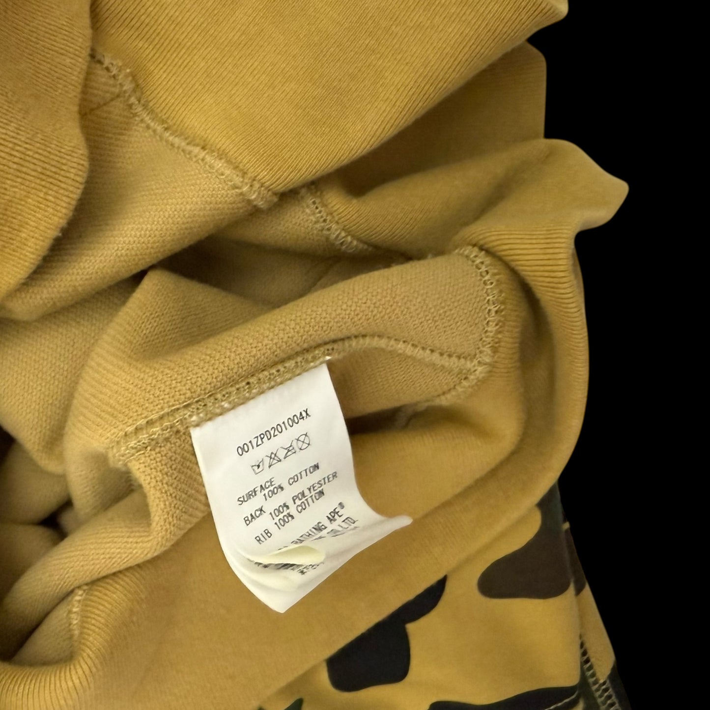 BAPE (A Bathing Ape) 1st Camo Gore Windstopper Camo Shark Zip-Up Hoodie Yellow (Fits L-XL)