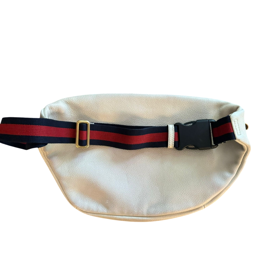 Gucci Logo Print Grained Calfskin Waist Bag