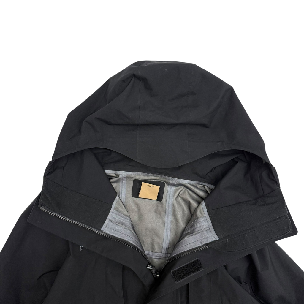 Nike ACG Goretex Jacket (Fits L-XL)