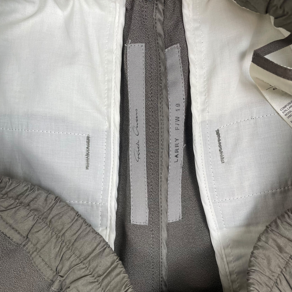 Rick Owens FW19 Larry Trousers ‘Dust’ Grey (Size 48/M)