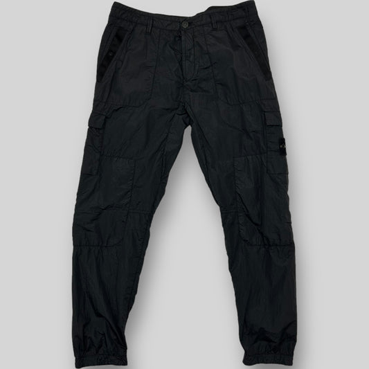 Stone Island Type RE Metal Nylon Cargo Pants Black (Size 34")