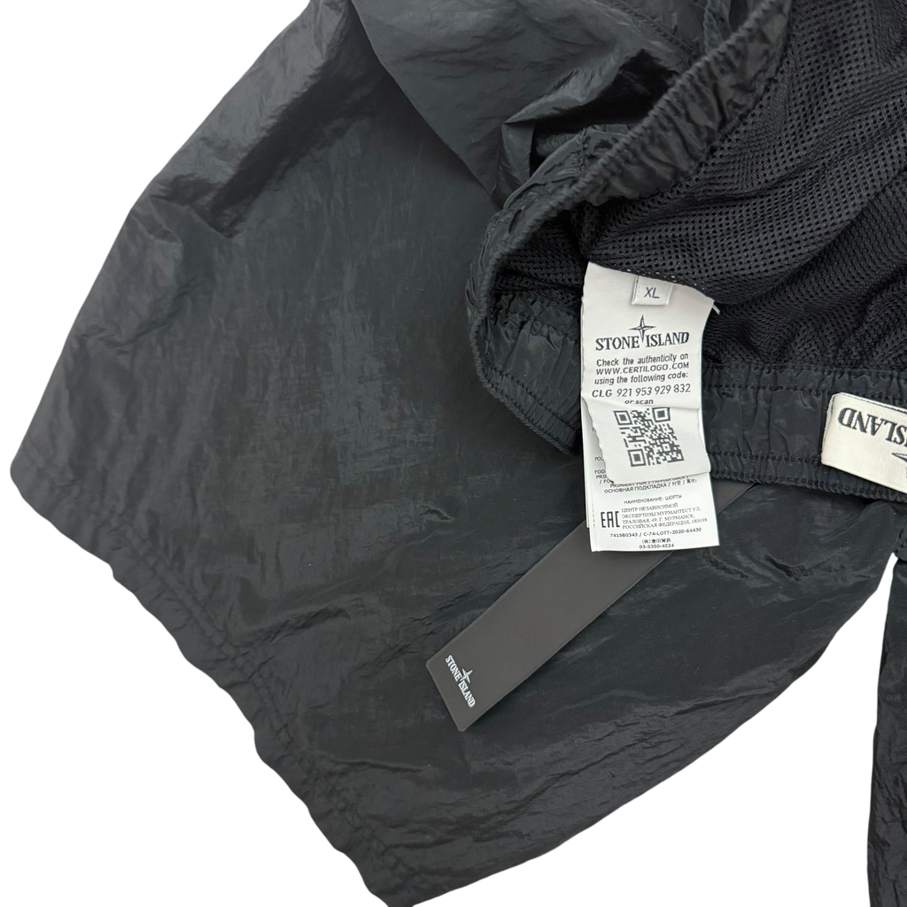 Stone Island Logo Patch Nylon Metal Shorts Black (Size XL)
