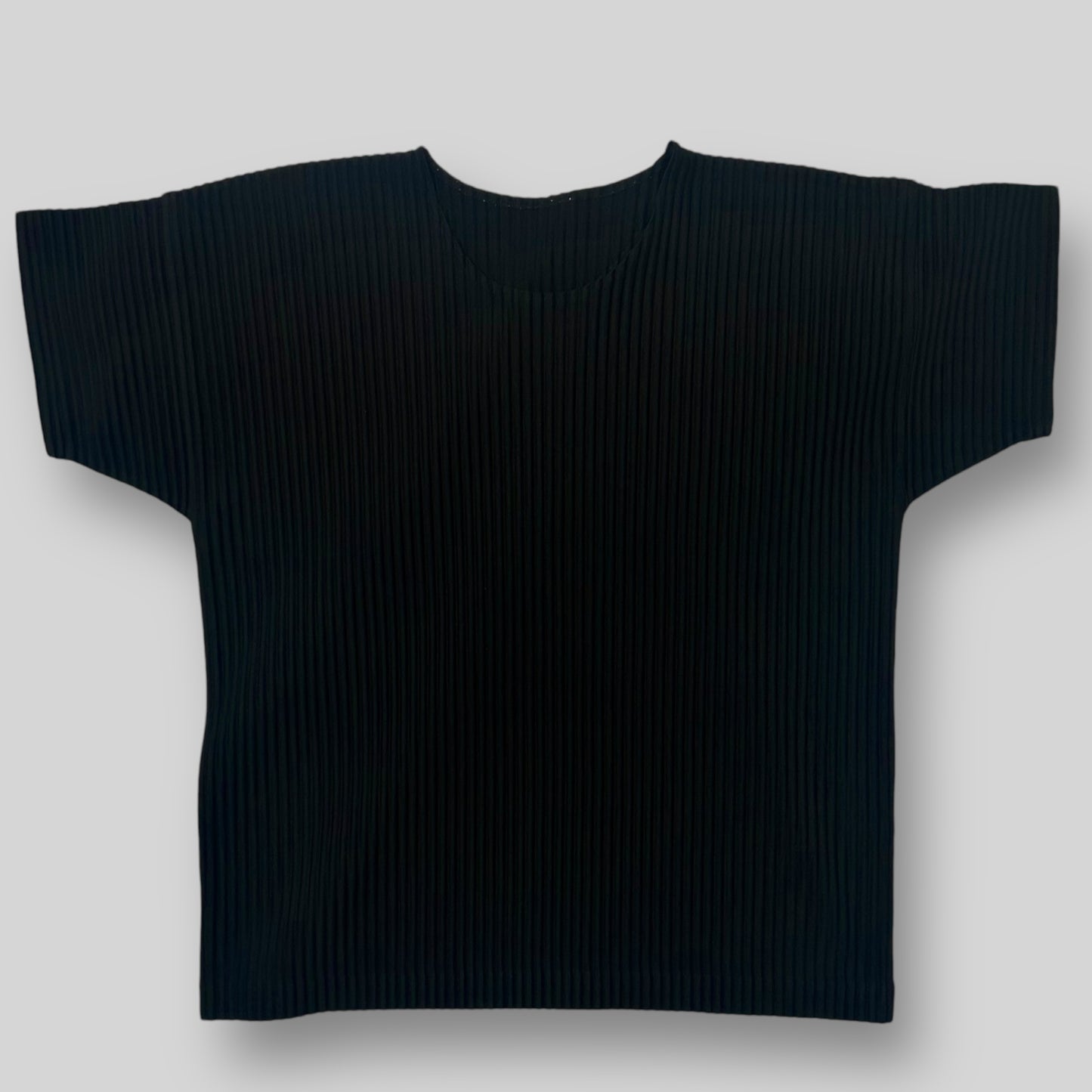 Issey Miyake Homme Plissé T-Shirt Black (Fits S-M)