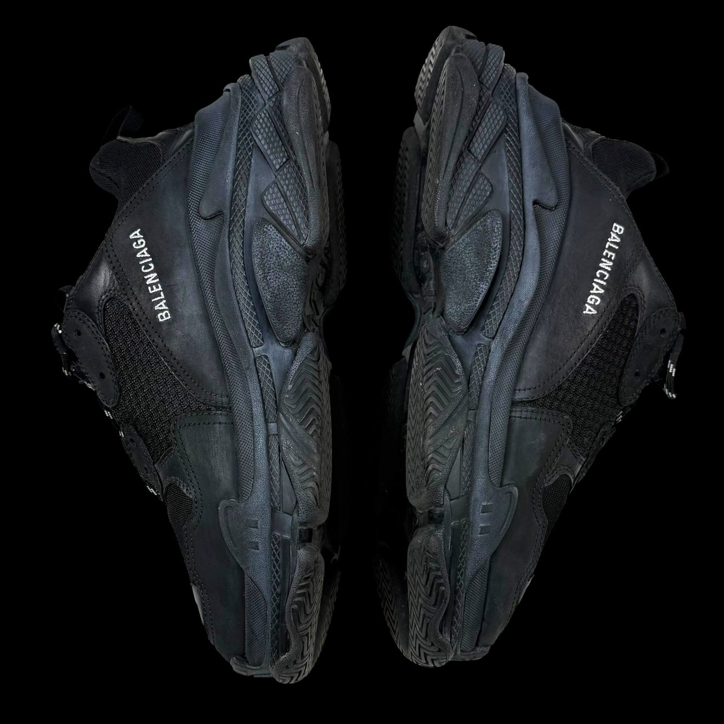 Balenciaga 2017 Triple S Pre-Distressed Triple Black (US11/UK10/EU44)