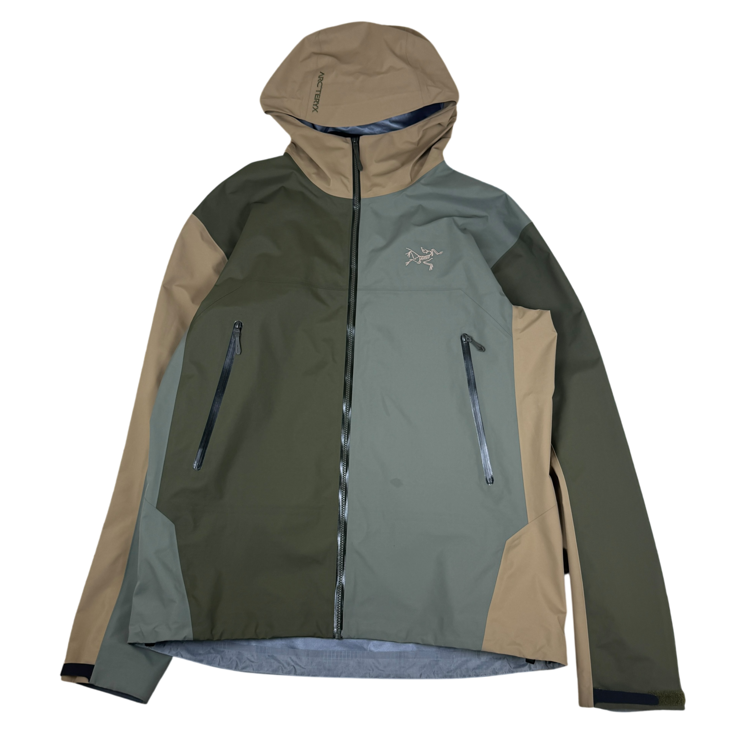 Arc’teryx AW24 Beta Goretex Jacket ‘Forage/Tatsu/Canvas’ (Size L)