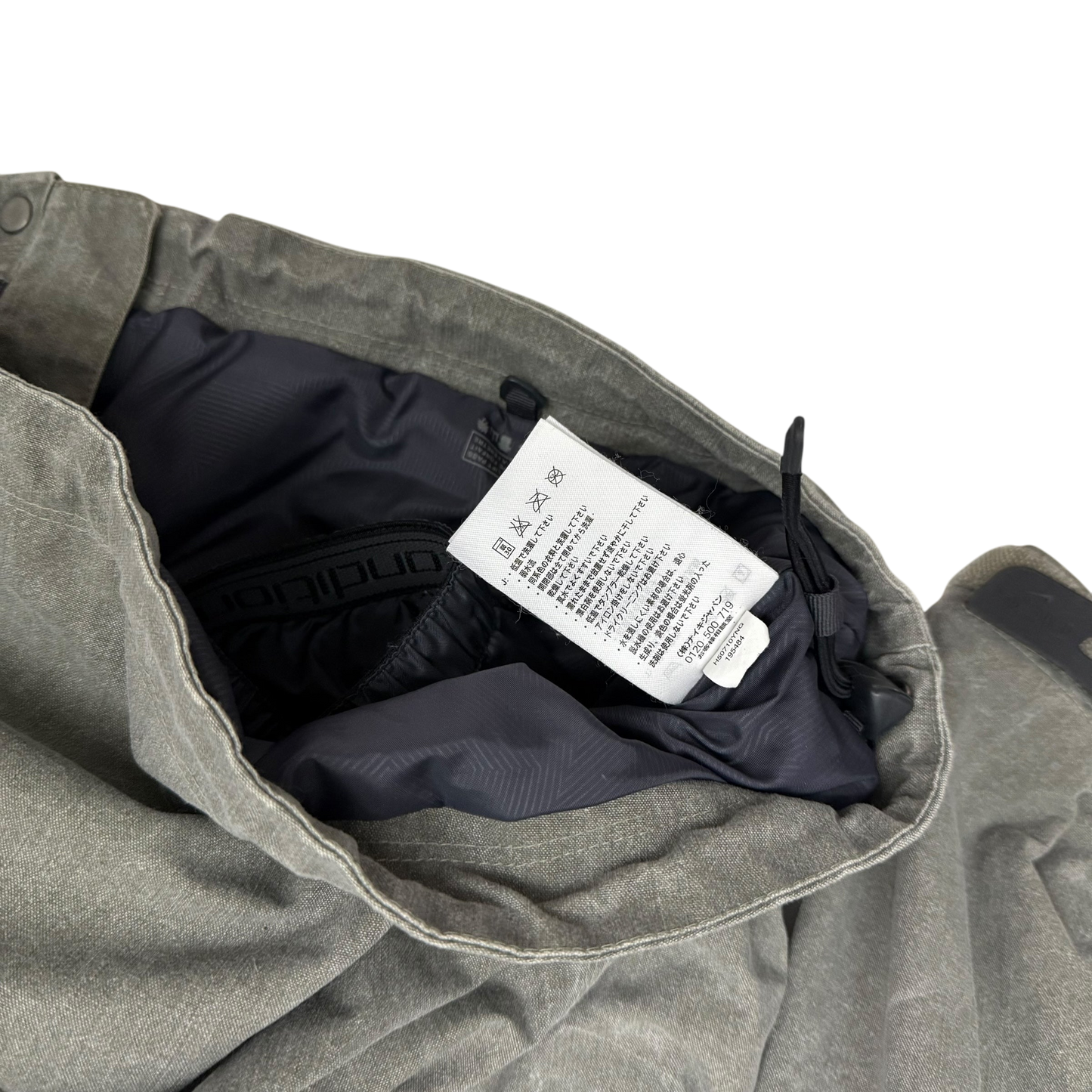 Nike ACG AW05 Storm-Fit Multi-Pocket Jacket Stone (Size L)