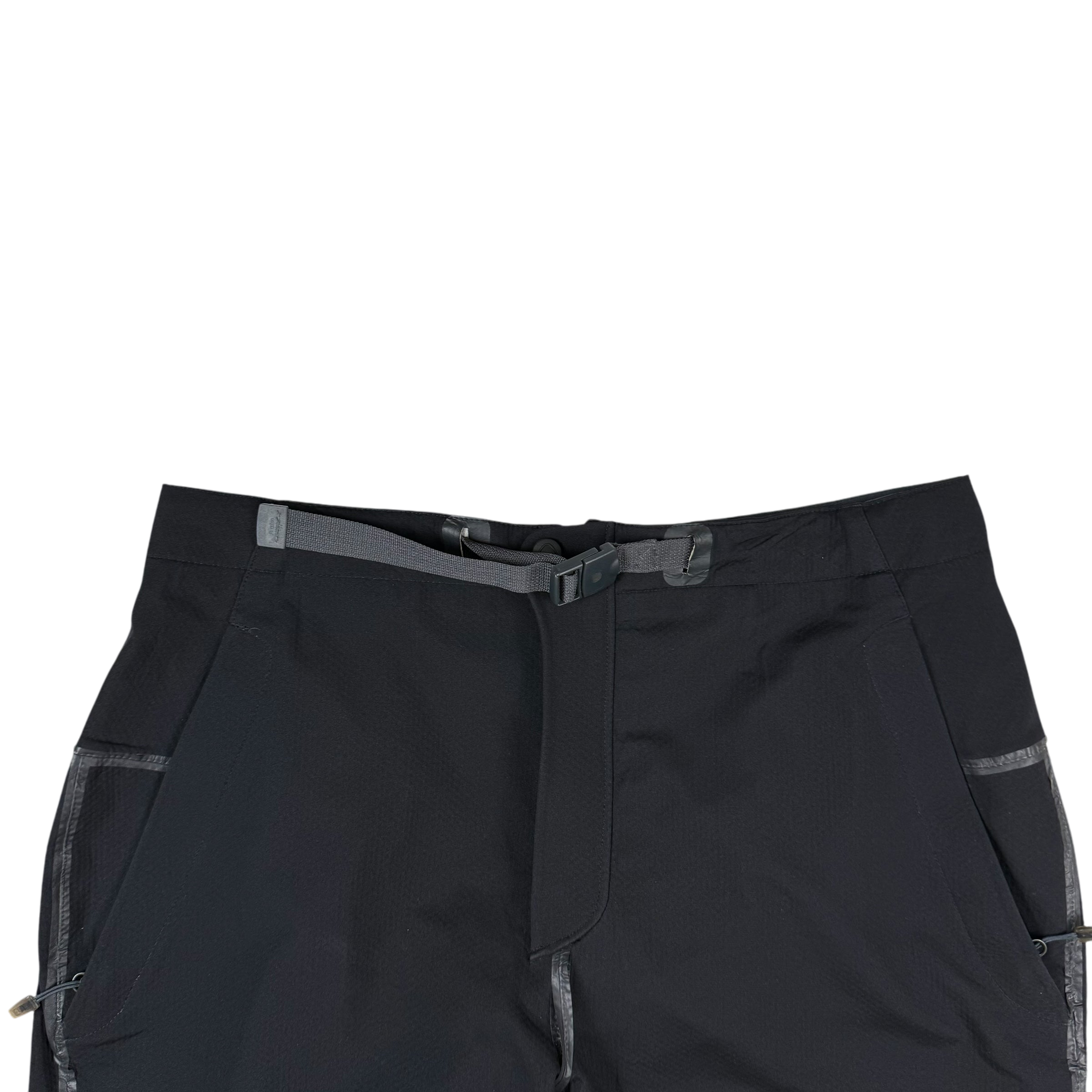 Nike ACG 00s Black Pants (Size L)