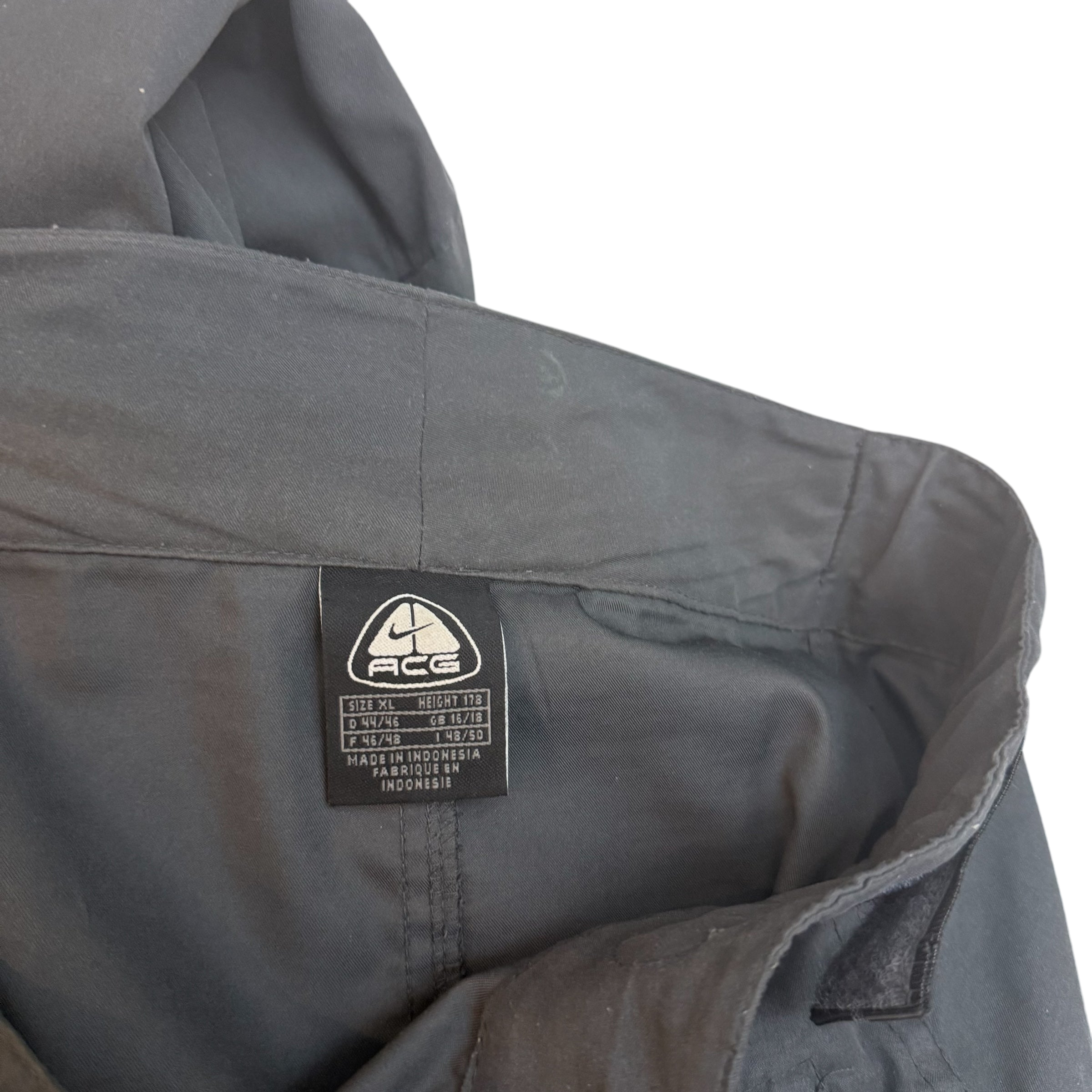 Nike ACG 90s Convertible Nylon Skirt Grey (Size: M & L)