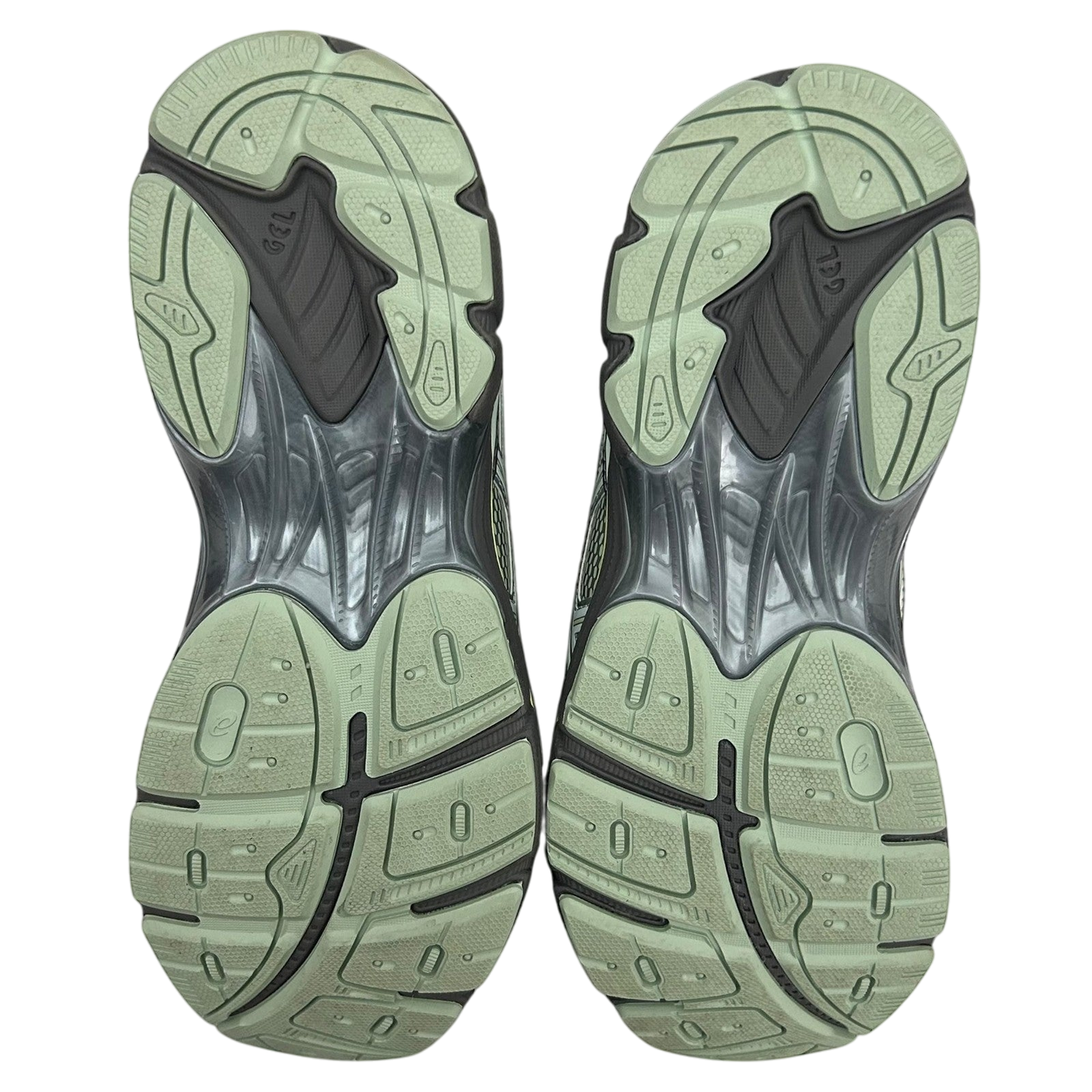 Brain Dead x Asics Gel Nimbus 9 'Rio Red/Almost Apricot' (US10.5/UK9.5)