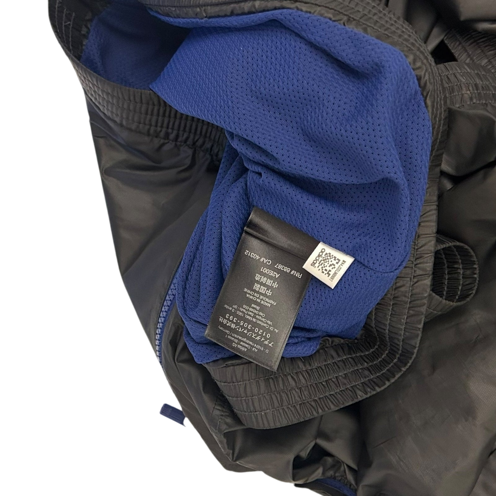 Y-3 Multi Pocket Track Jacket Black/Blue (Size M)