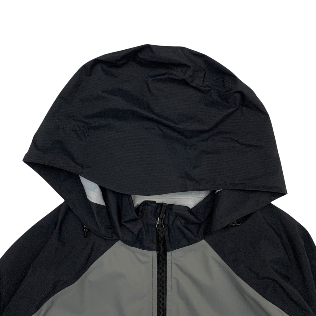 Stussy AW20 Taped Seam Nylon Rain Jacket Black/Grey (Fits L-XL)