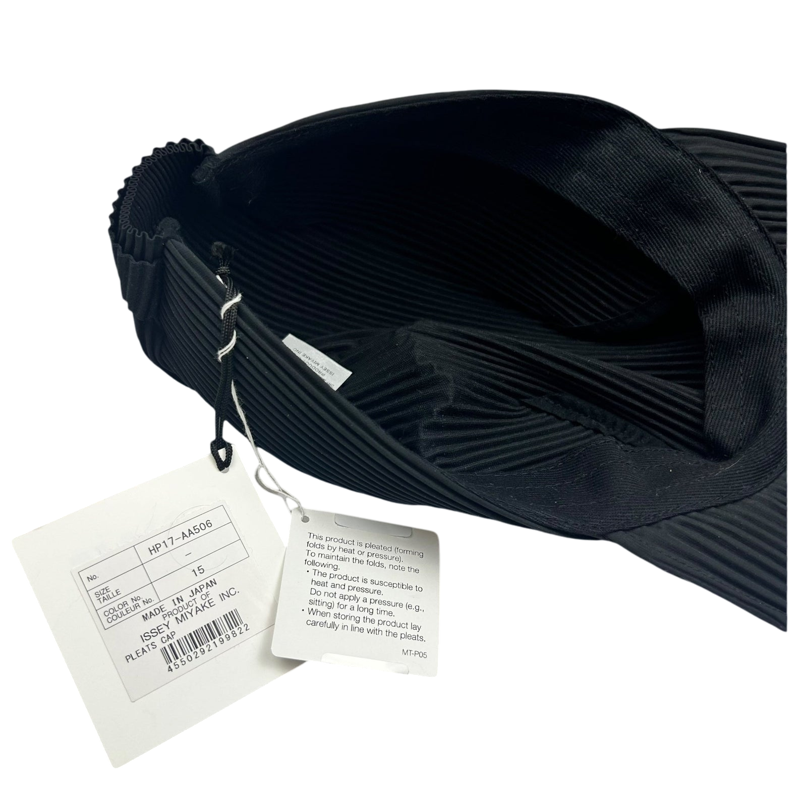 Issey Miyake Homme Plisse BlackPleated Cap