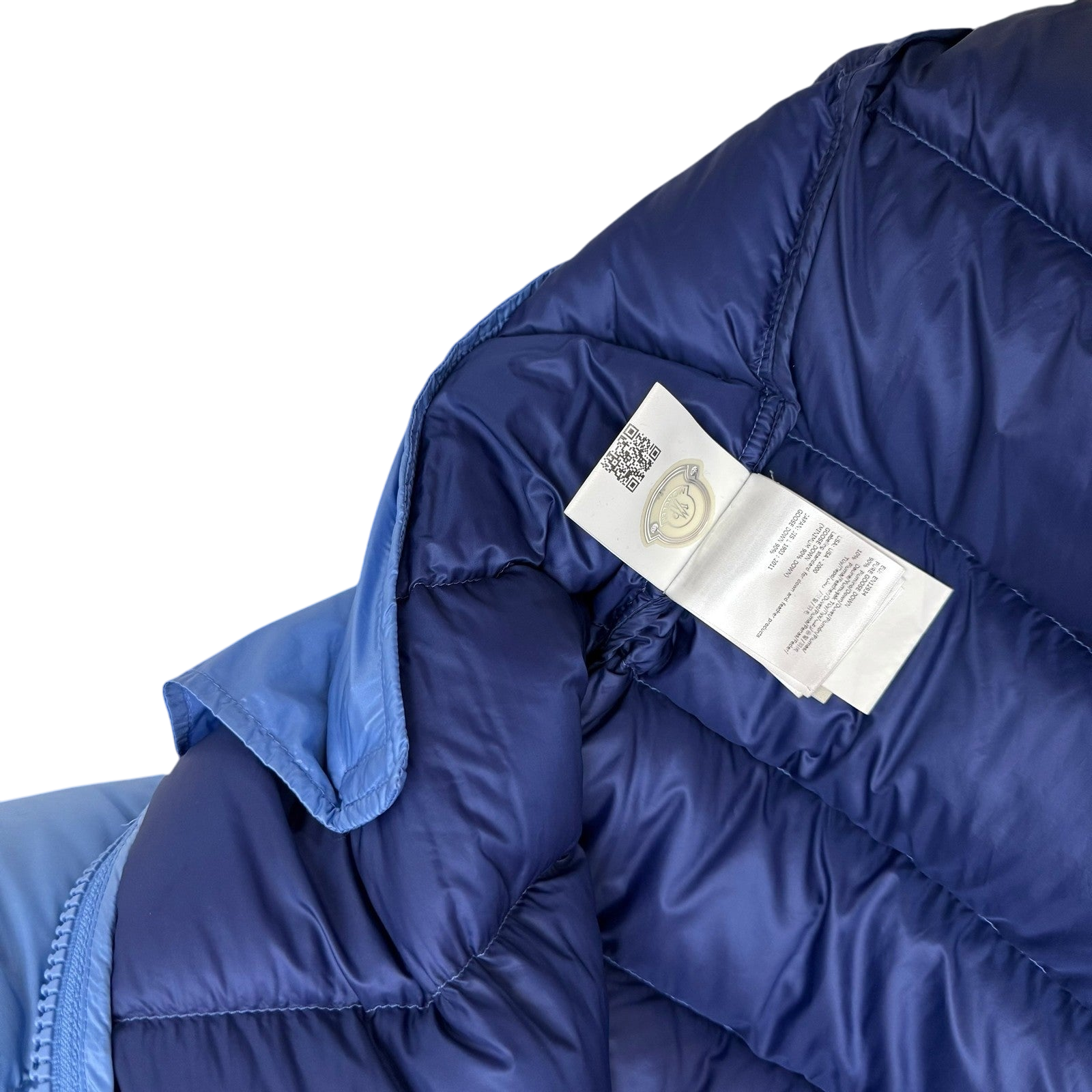 Moncler Jeanbart Down Jacket Light Blue (Fits M)