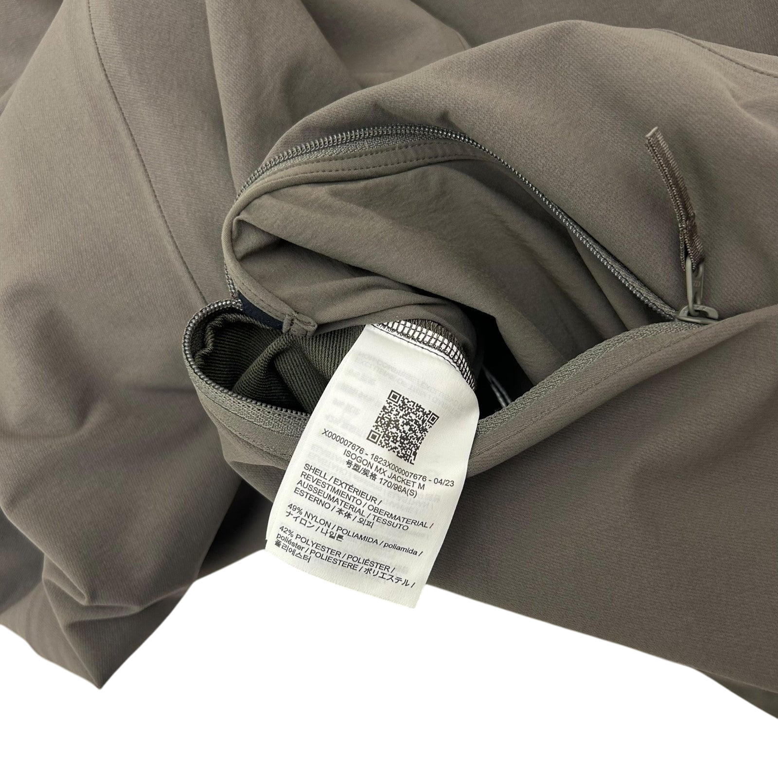 Arc’teryx Veilance Isogon MX Hooded Jacket (Fits S/M)