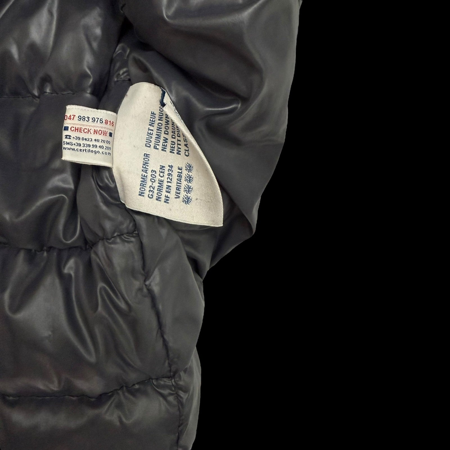 Moncler Aubert Hooded Down Jacket Matte Black (fits M)