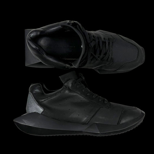 Rick Owens x Adidas Tech Runner ‘Triple Black’ (US8/UK6.5/EU40)