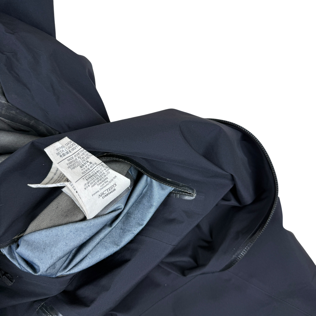 Arc’teryx Beta LT Goretex Jacket Black (Size XL)