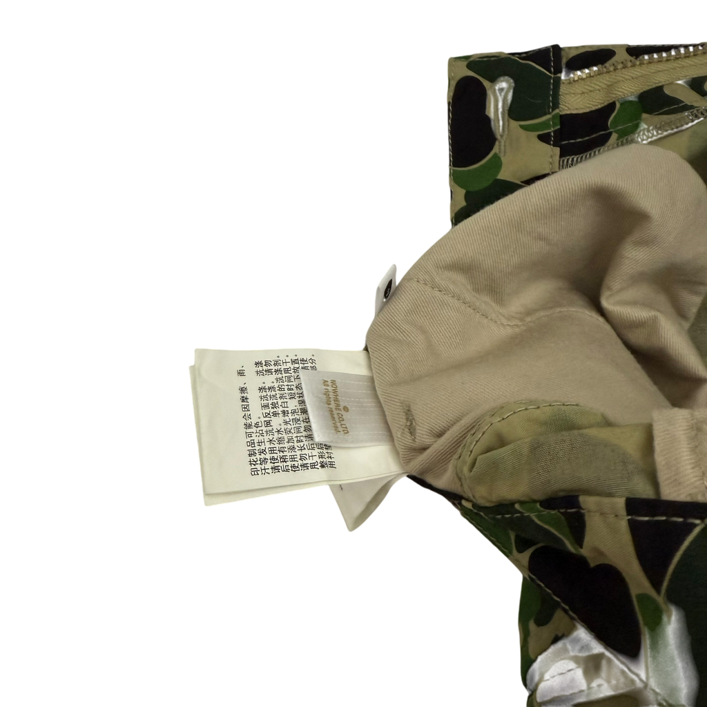 BAPE (A Bathing Ape) x Undefeated Camo Cargo Pants Green (Size L)