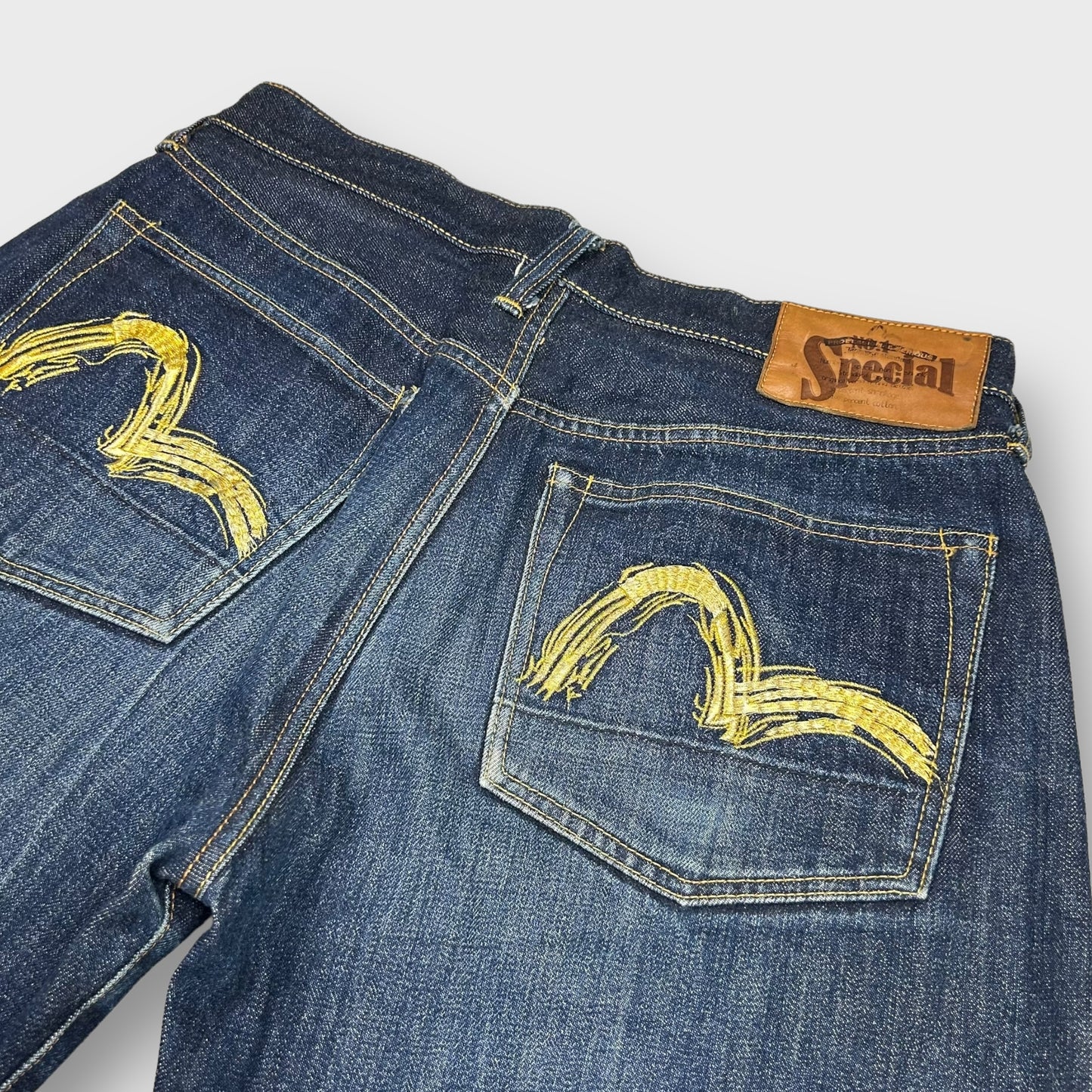 Vintage Evisu Gold Daicock Pocket Logo Selvedge Denim Jeans (Fits 32")