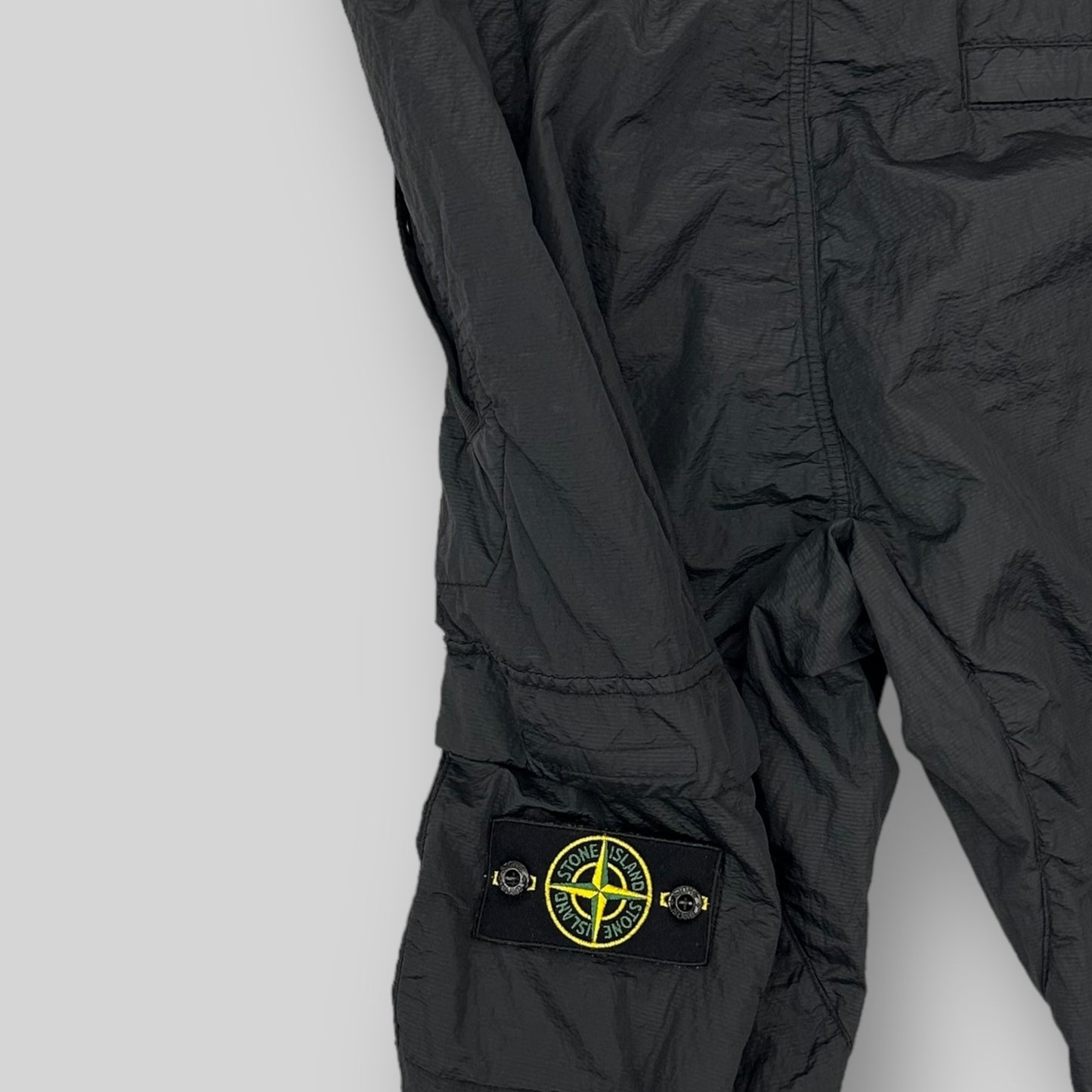 Stone Island Type RE Metal Nylon Cargo Pants Black (Size 34")