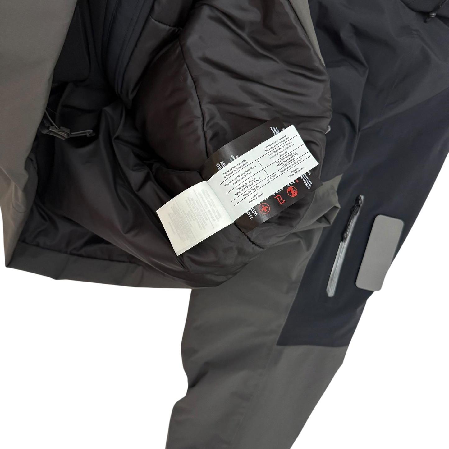 Arc'teryx System A Gen 2 Axis Insulated Gore-Tex Jacket Black / Grey (Size L)