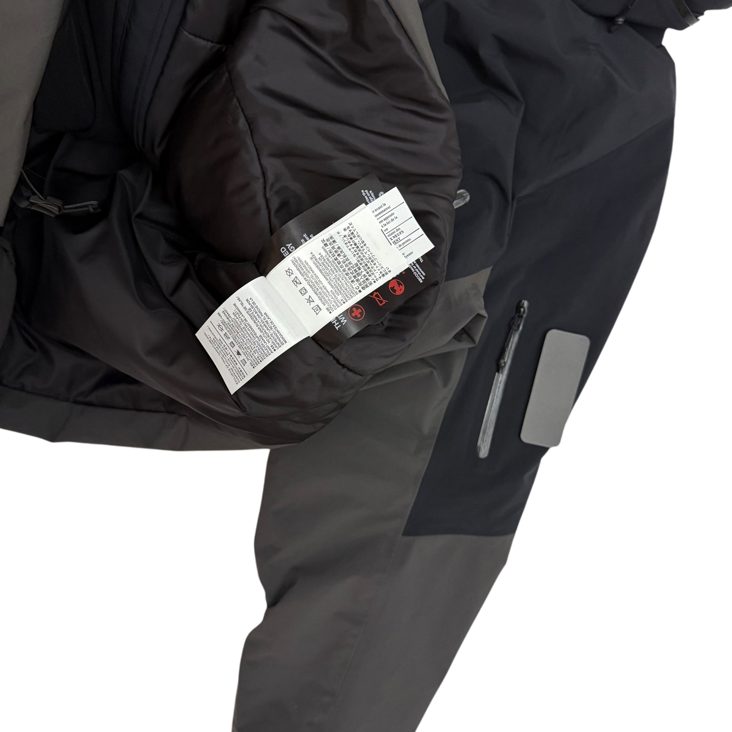 Arc'teryx System A Gen 2 Axis Insulated Gore-Tex Jacket Black / Grey (Size L)