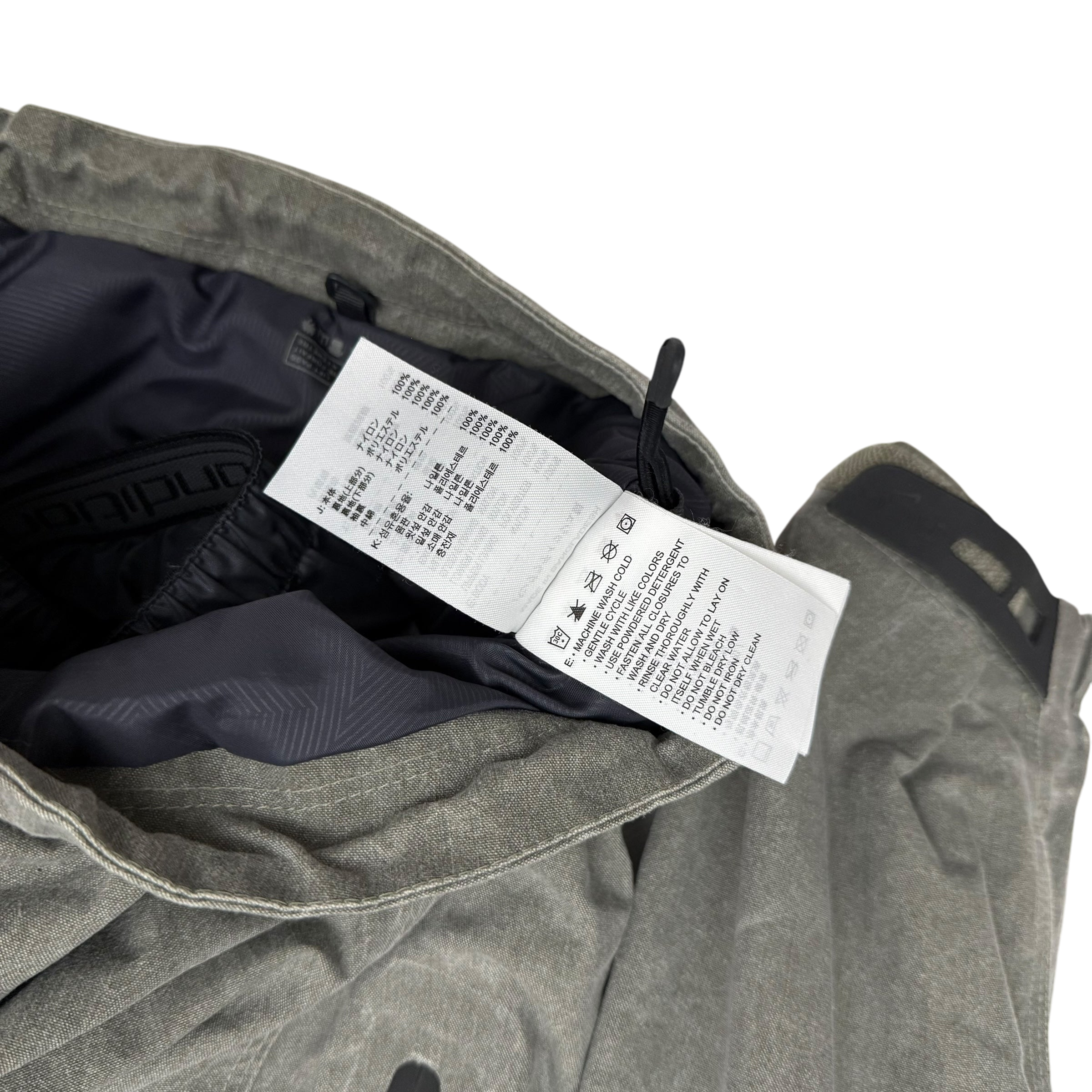 Nike ACG AW05 Storm-Fit Multi-Pocket Jacket Stone (Size L)